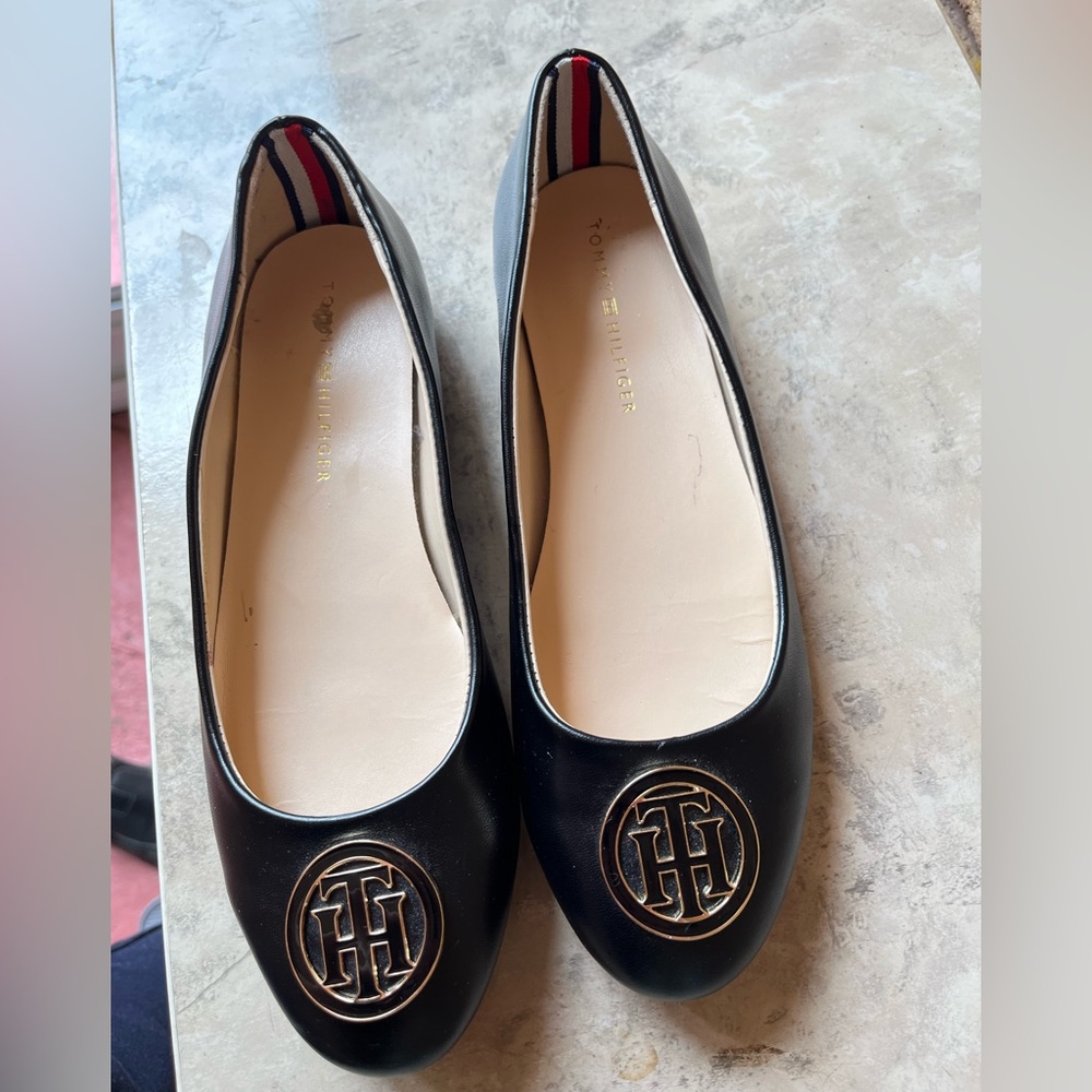 Tommy Hilfiger Black Flats with Gold Emblem